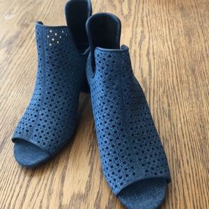 Logo by Lori Goldstein Booties 🥀 NEW